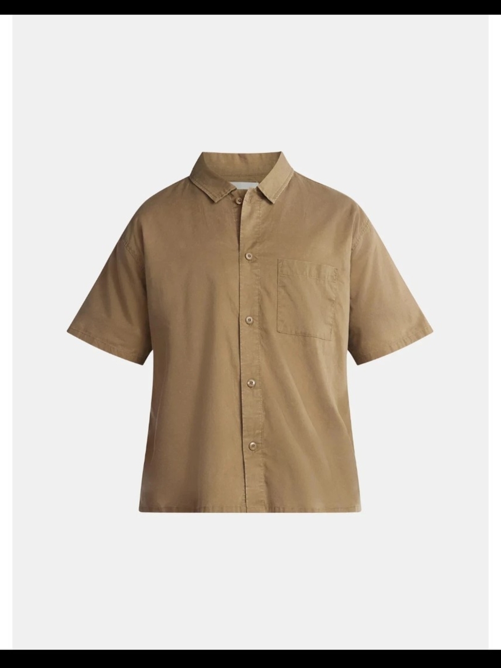 No Boundaries Men's Boxy Button Down Shirt with Short Sleeves